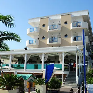 https://hotel-vienna-cattolica.emilia-romagnahotels.net