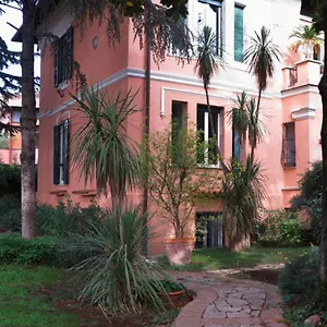 Villino Corbelli Bed & Breakfast