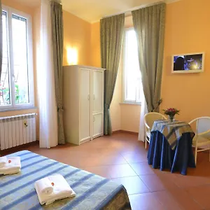 2* Oda ve Kahvaltı Vatican Town